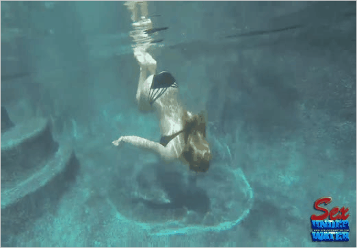 Summer underwater gropecam