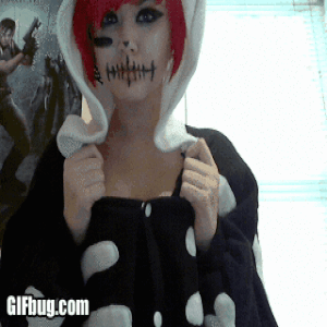 Halloween mask webcam show huge