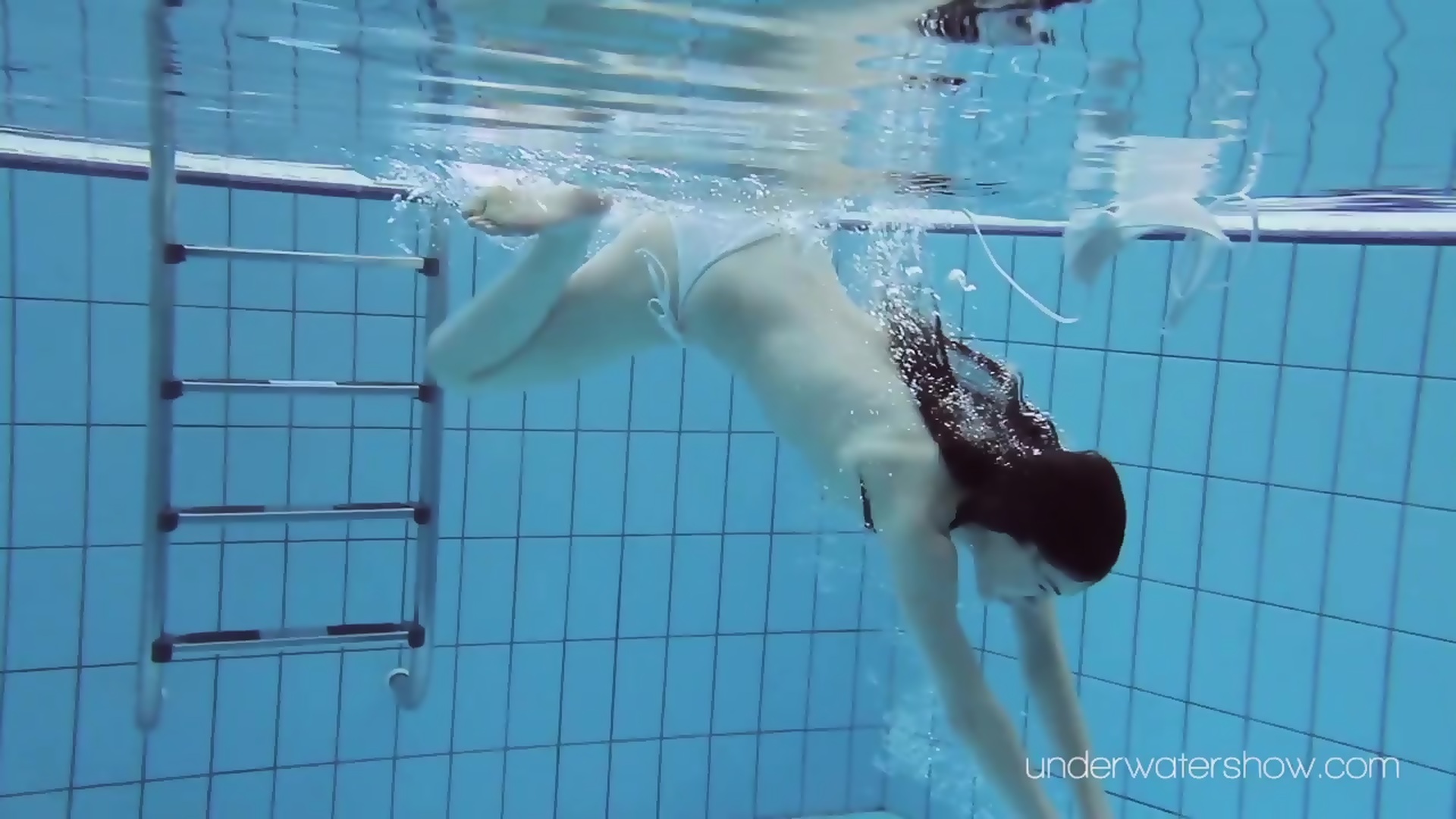 Glitzy reccomend roxalana submerged pool naked