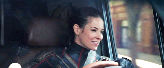 Half-Pipe recomended evangeline lilly slidshow