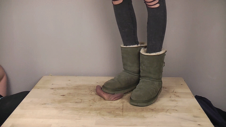 Arctic A. recommendet smelly uggs brunette
