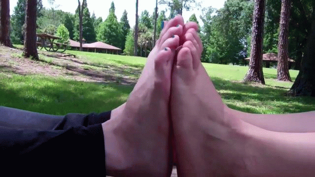 The E. Q. reccomend foot compare footsie