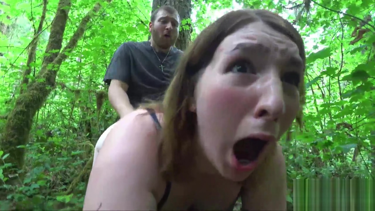Real hiking couple caught trail fuck