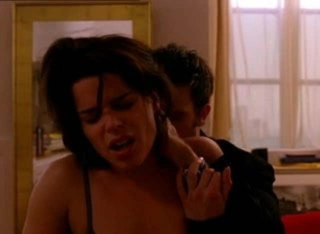 Neve campbell boobs