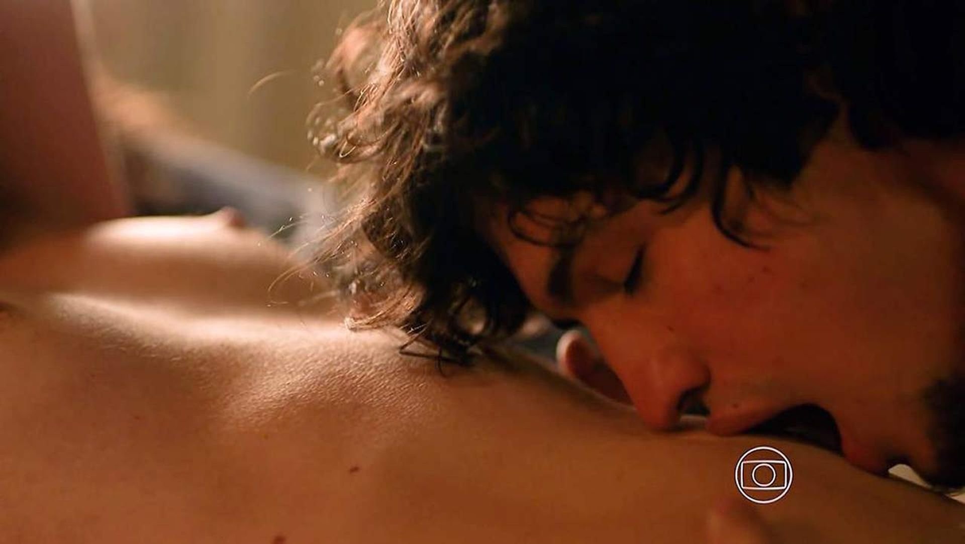 Moses reccomend camila queiroz nude scene from verdades