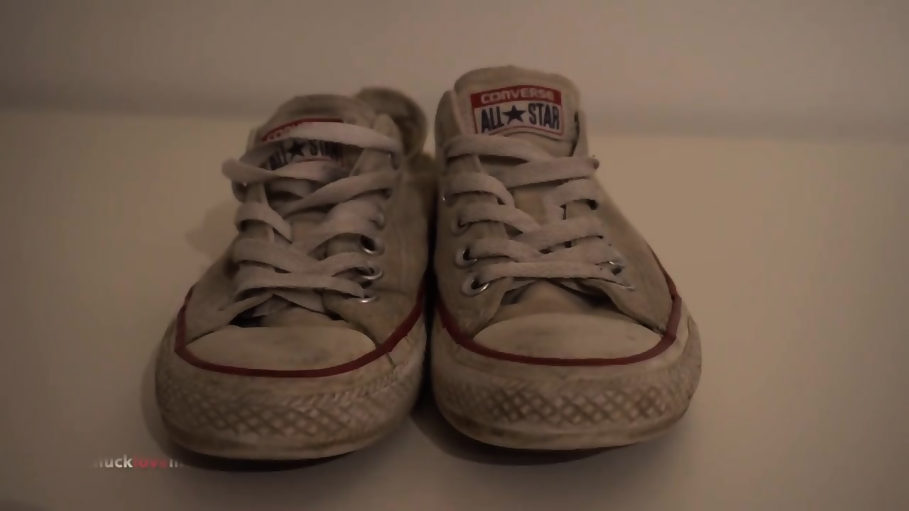 Cumming inside sisters dirty white converse