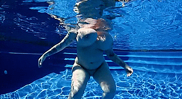 The M. reccomend diana rius sheril blossom lesbians underwater