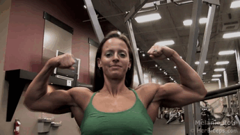 Moth reccomend fitness girl with nice biceps gets