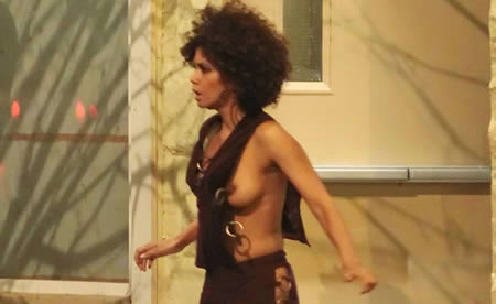 Apple P. reccomend halle berry naked frankie alice